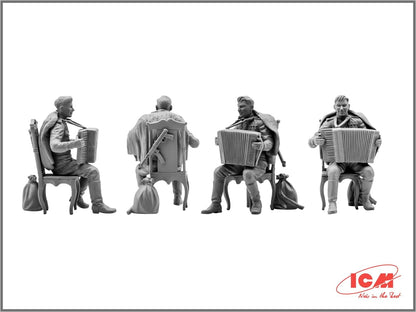 ICM 1:35 - May 1945 (4 Figs