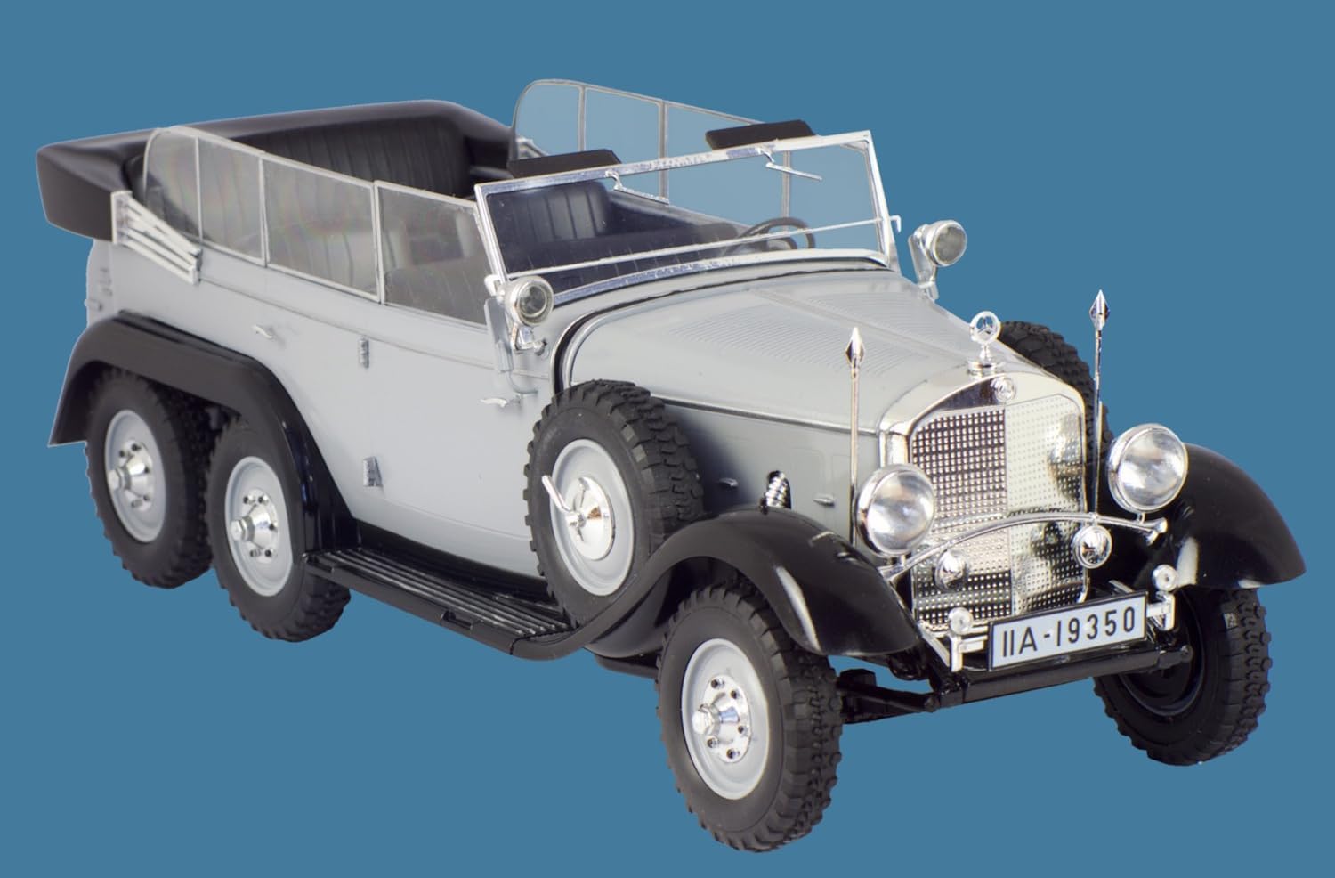 ICM 1/35 Mercedes Typ G4 (1935 production), German Personnel Car model kit # 24011