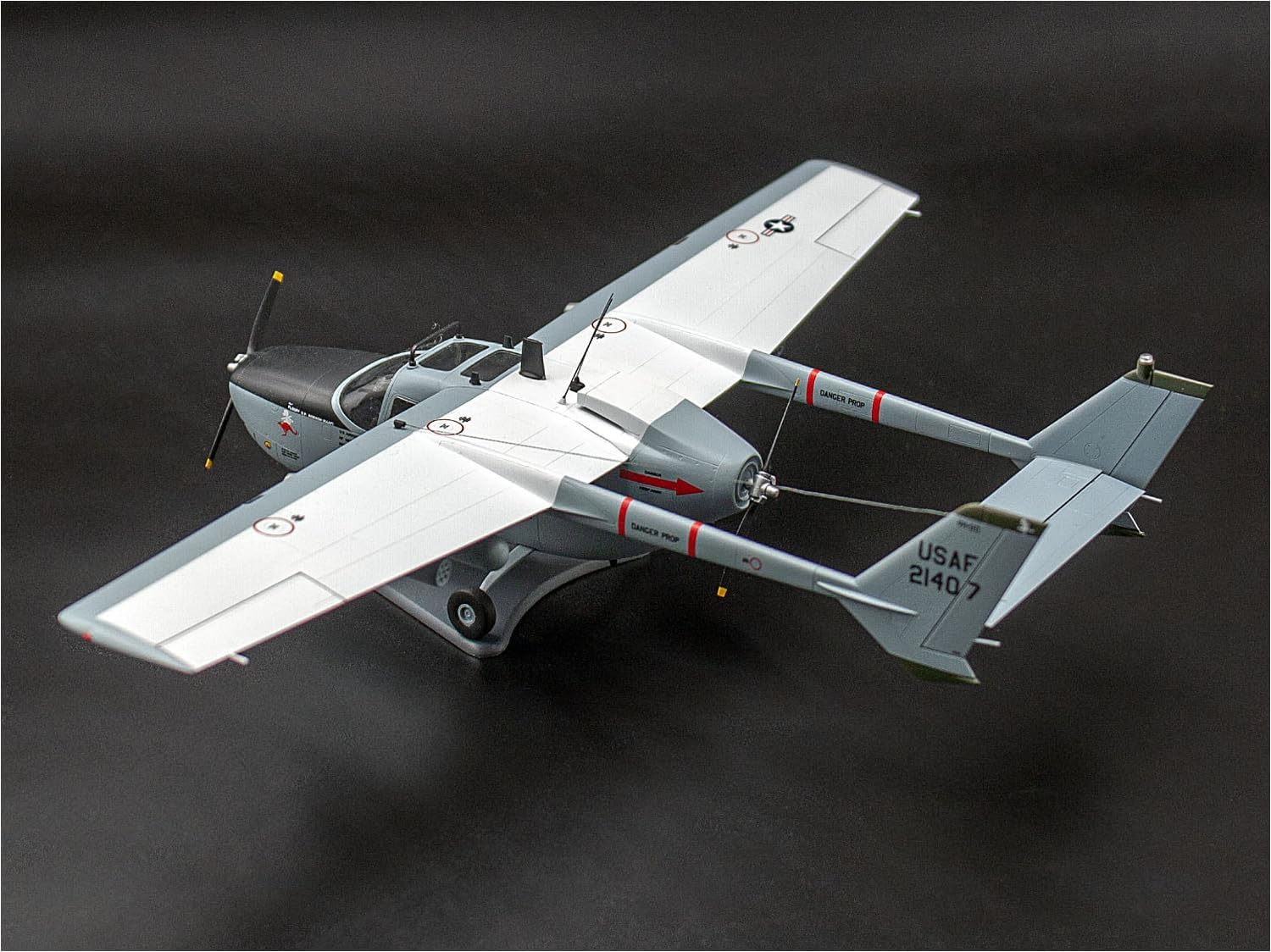 ICM ICM48290 1:48-Cessna O-2A Skymaster (Recon.