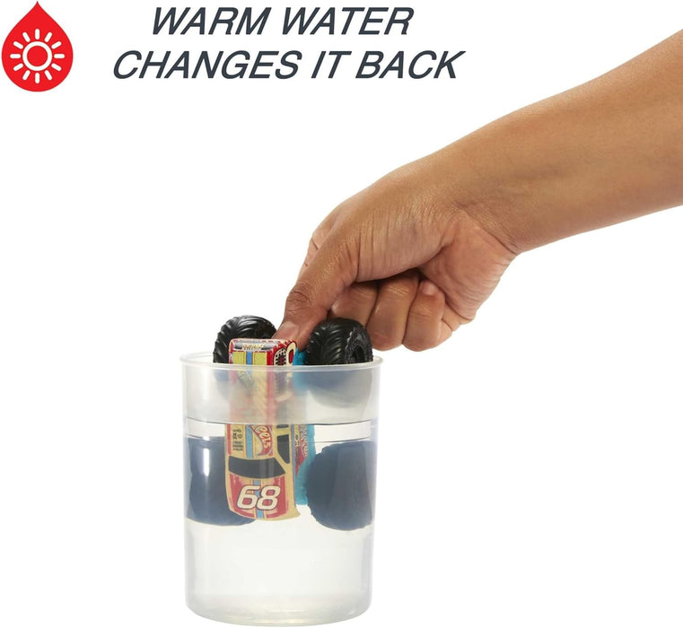 Monster High Mattel Doll, Clawdeen Wolf in Black and White, Reel Drama Collector, Horror Flick Theme, Toys and Gifts, Multicolor (HKN28)