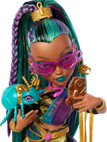 Monster High Nefera De Nile Doll, Royal Mummy in Dress with Pet Scarab Lavish and 7 Accessories like Purse, Laptop, Sunglasses, Drink and Snacks, JDR48