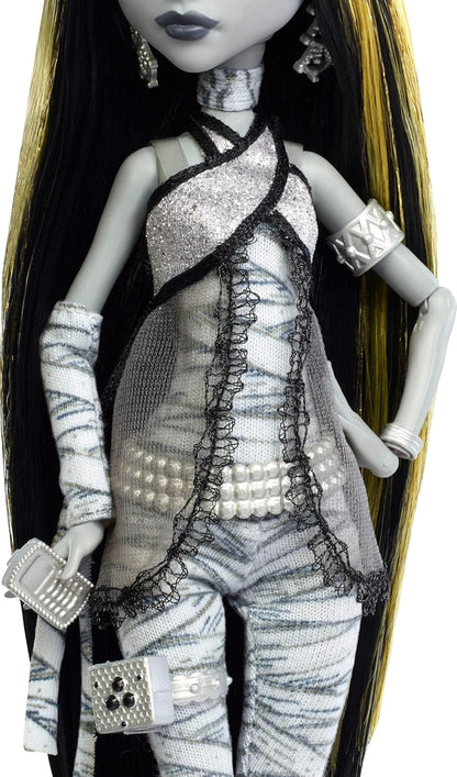 ** Monster High Reel Drama Cleo Doll