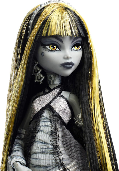 ** Monster High Reel Drama Cleo Doll