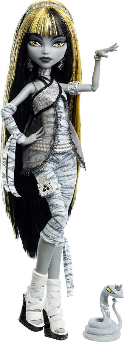 ** Monster High Reel Drama Cleo Doll