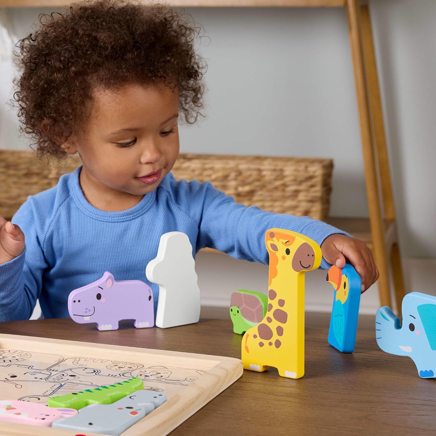 Fisher-Price Toddler Toy Wooden Animal Puzzle, Shape-Sorting Activity with 13 Wood Pieces for Preschool Kids Ages 2+ Years, JFG10