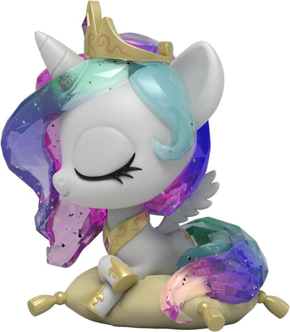 Mighty Jaxx My Little Pony Kwistal Fwenz: Princess Memories | Princess Celestia | Figura da collezione in vinile da 6 pollici