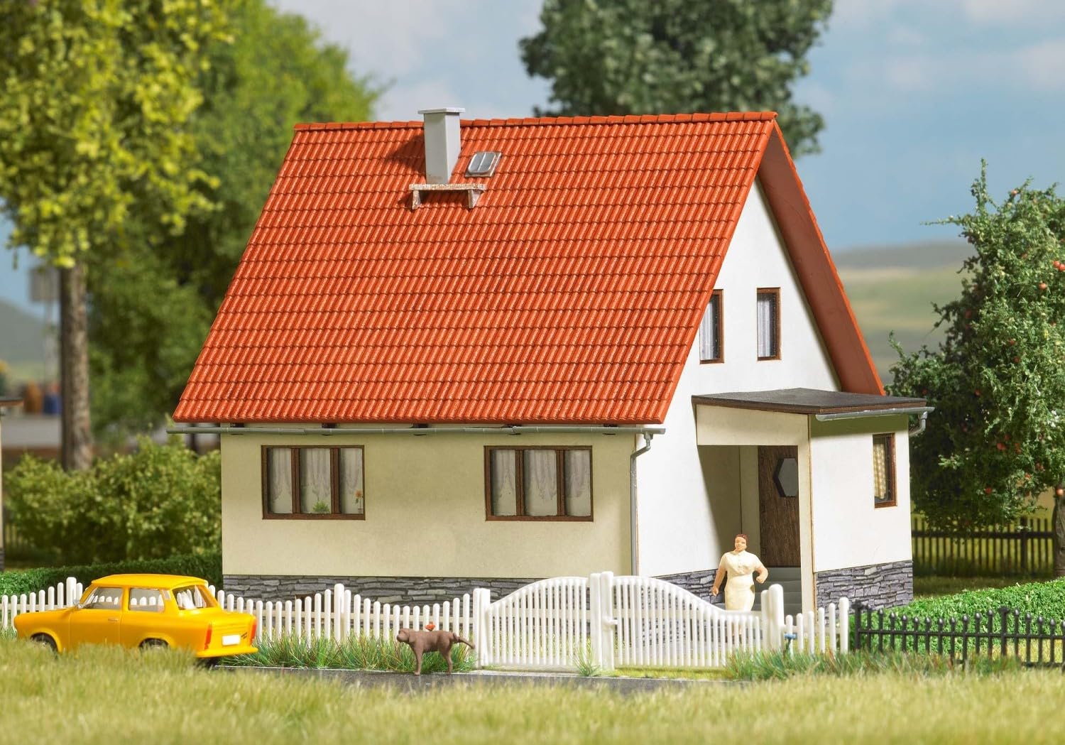 1923 H0 Single Family House EW 65 B