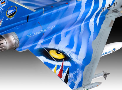 Revell 63818 originalgetreuer Modellbausatz für Fortgeschrittene, unlackiert