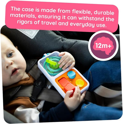 Fat Brain Toys PlayTab Go, draagbaar sensorisch activiteitenbord met klemring om aan luiertassen te bevestigen voor baby's en peuters vanaf 12 maanden
