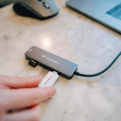 Verbatim USB-C Essentials Multi- Port Hub 4 Port 32155