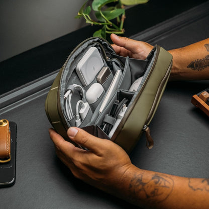 Orbitkey - 2-In-1 Tech Pouch - Olive