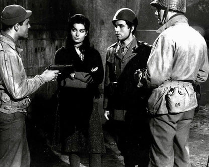 Neunzig Nächte und ein Tag, Packendes Kriegsdrama mit absoluter Starbesetzung (Pidax Film-Klassiker