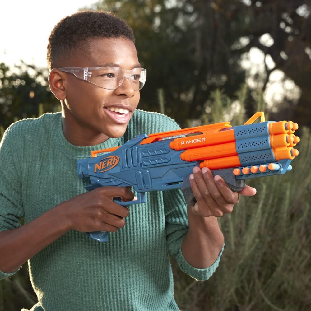 Hasbro, Nerf Elite 2.0 Ranger PD-5, inclusief 1 aanpasbare launcher met 5 kanonnen, 10 officiële elite-darts en handleiding voor jongens en meisjes vanaf 8 jaar