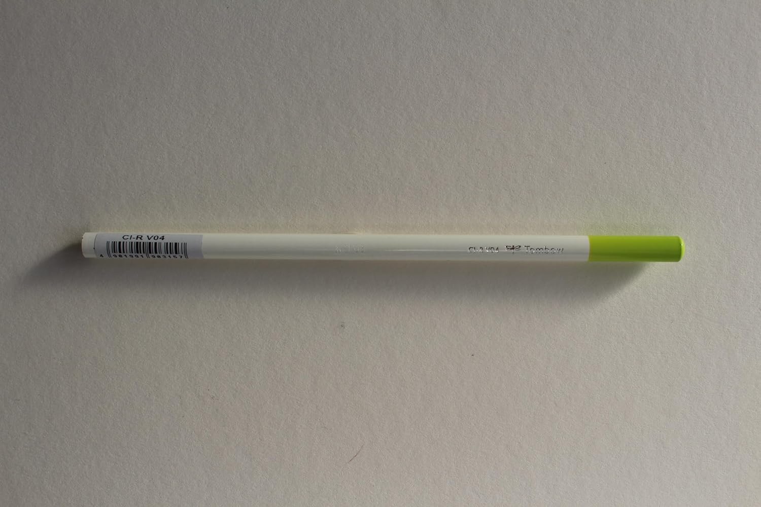 Tombow coloured pencil chartreuse green, wax-based lead with high colour brilliance, artist's colour pencil for professional artists an beginners