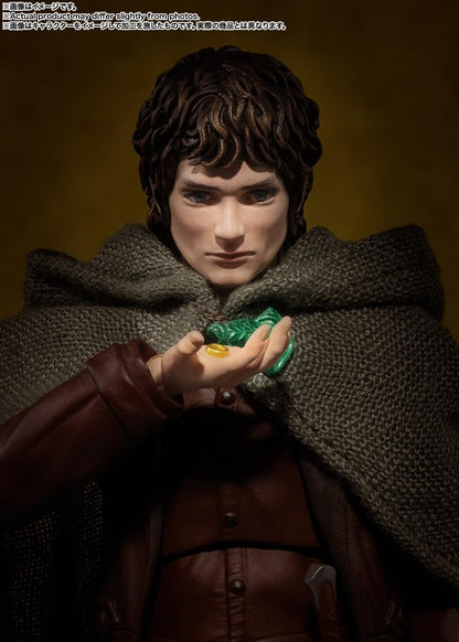 TAMASHII NATIONS Frodo Baggins & Gollum Figures 12 & 5cm The Lord of The Rings: The Fellowship of The Ring