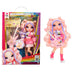 Rainbow High Junior High Rock Band - Bella, Pink - 23 cm Modepuppe mit Bassgitarre, Individuell mit Aufklebern Gestaltbar, Beweglich, Süßes Spielzeug für Kinder ab 4 Jahren