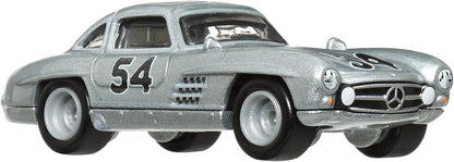 Hot Wheels - Team Transport Culture Die-Cast Cars, Mercedes-Benz (Hvr48)