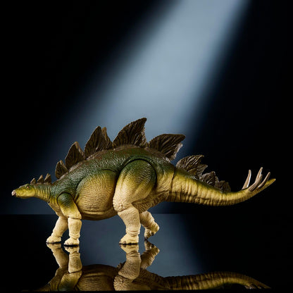 Mattel Jurassic World Hammond Collection Action Figure Age 8+, Lost World Jurassic Park Stegosaurus, Carnivore Large Dinosaur Toy, Posable Wired Tail, JCH08