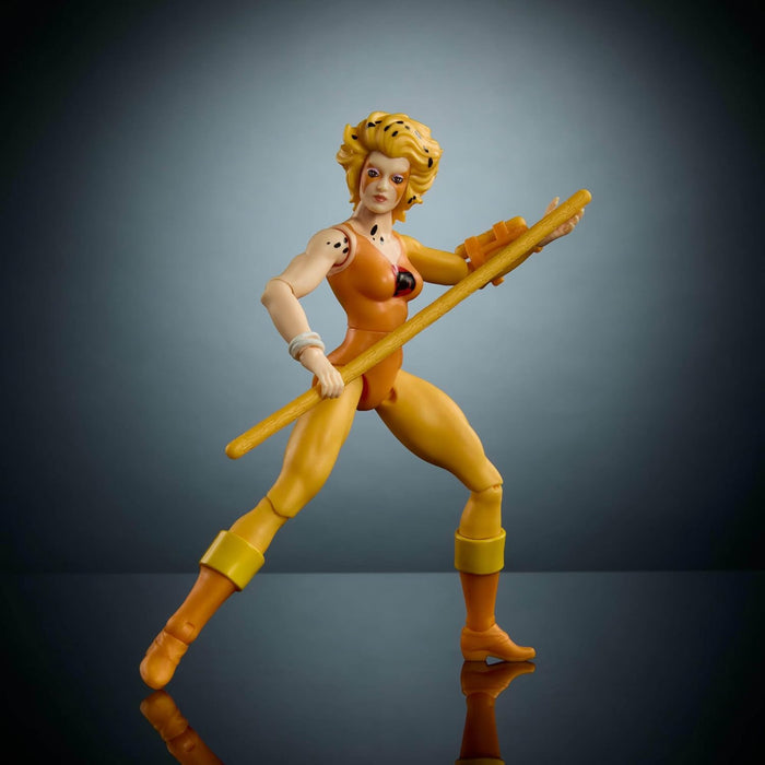 Masters of the Universe Origins & ThunderCats Action Figure, Cheetara Toy, 1980s Crossover, 5.5-inch Posable with Removable Armor, Staff & Mini Comic,JFW94