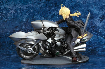 Fate/Zero: Saber and Saber Motored Cuirassier 1:8 Scale PVC Figure