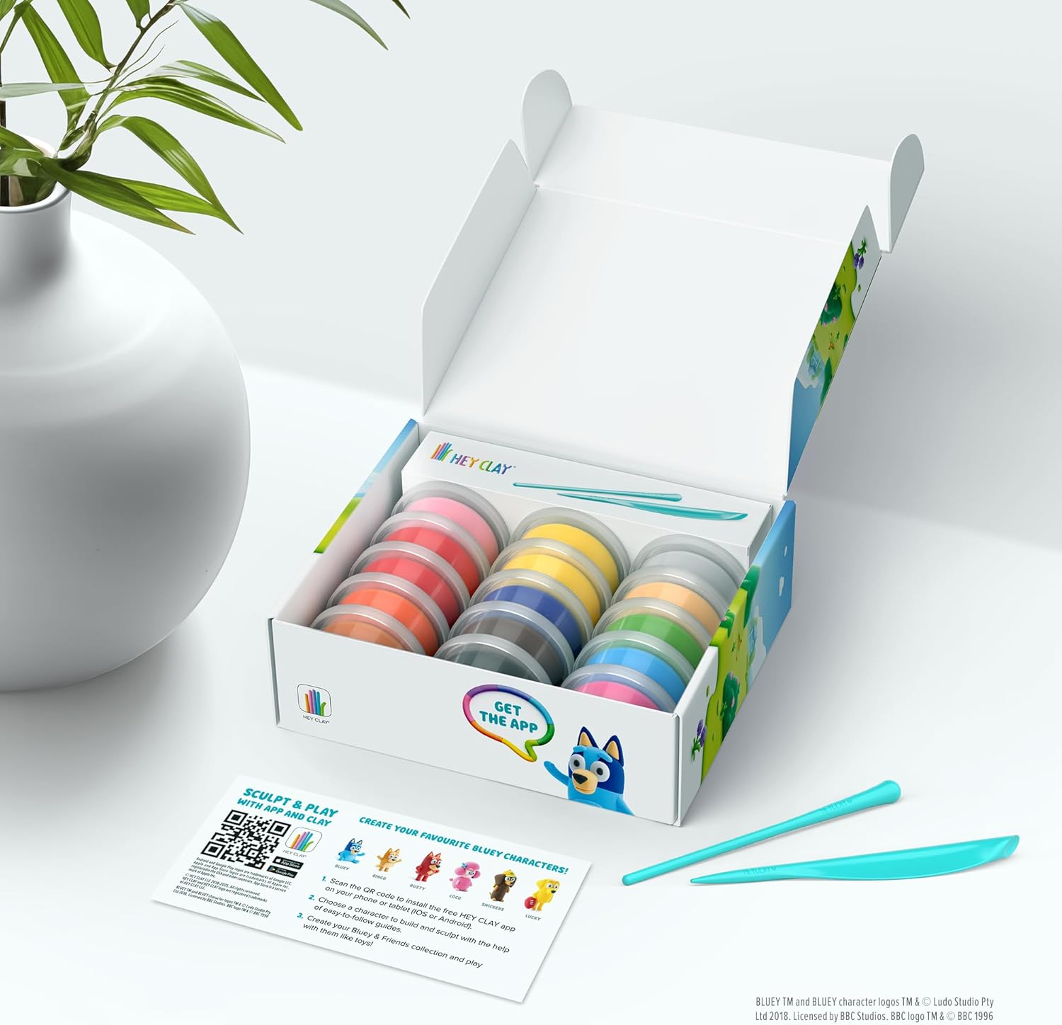 HEY CLAY Bluey & Friends - Pâte à modeler séchant à l'air pour enfants - Kit créatif d'arts et d'artisanat 3+ (15 boîtes
