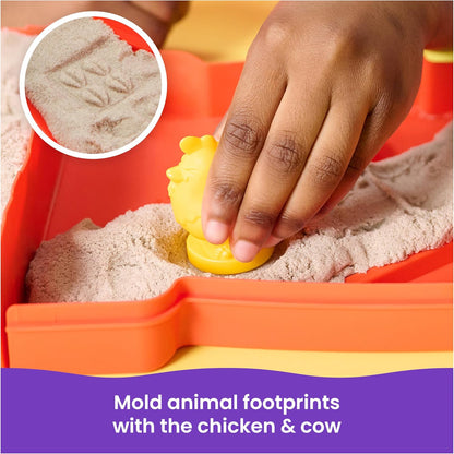 Kinetic Sand, Sandy Farm Set with 340g Play Sand, 6 Tools and Moulds, Reusable Barn Storage Case, Toddler Toys, Kids’ Toys for Girls and Boys Aged 3 and up