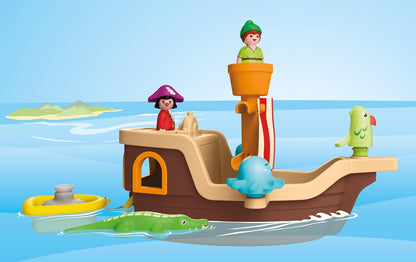 Playmobil - Junior & Disney: Peter Pan`S Splashing Pirate Ship (71769)
