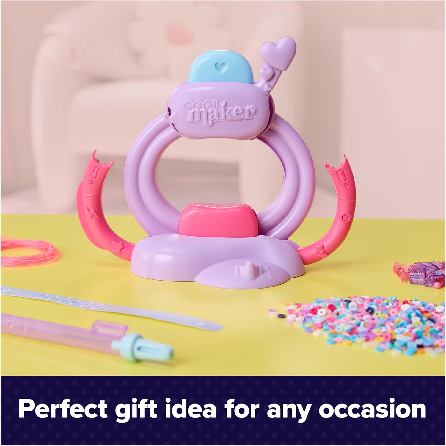 Cool MAKER, Stack’d Heishi Studio Bracelet Making Kit with Easy Beading Pen & over 1200 Beads for Bracelets, Makes 15, Arts and Crafts Kids Toys for Girls Ages 7 and up