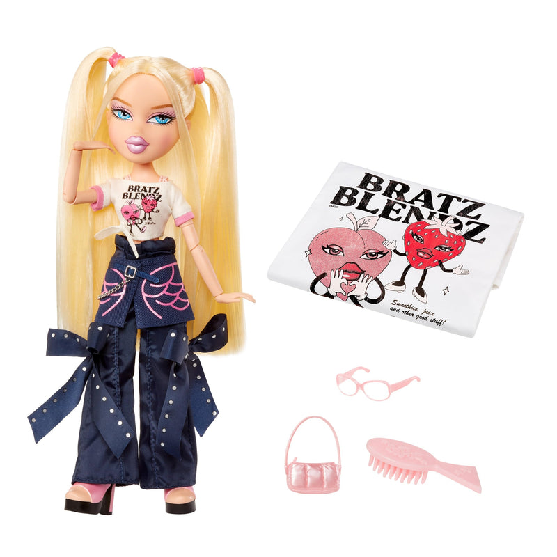 Bratz Stylin' Cloe - Fashion Doll with Customisable T-Shirt for You, Comes with Accessories, Cute Toys for Girls, Pink