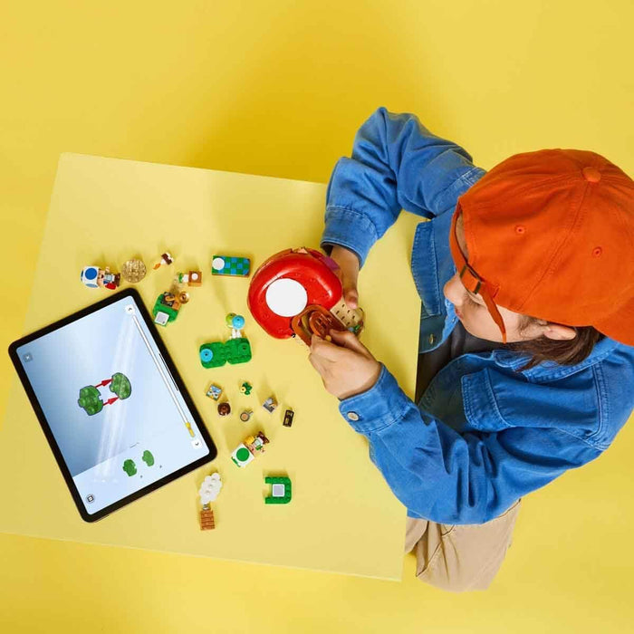 LEGO Super Mario Party at Toad's House Toy - Interactive Set with 2 Figures, a Kitchen, Bedroom & Picnic Table - Gamer Gift for 7+ Year Old Boys & Girls - 72041