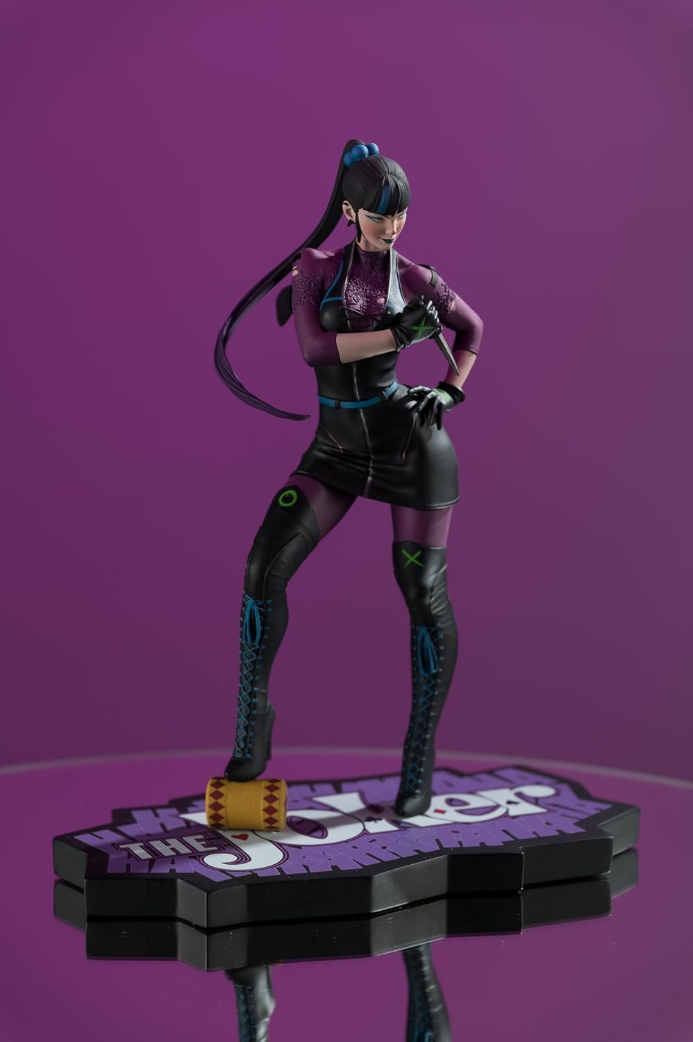 McFarlane Toys - DC Direct Punchline by Stanley Artgerm Lau (The Joker Purple Craze) 1:10 Scale Resin Statue