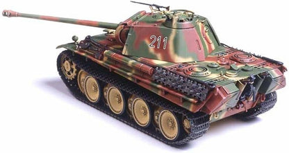 Tamiya German Panther Type G 1/48 Military Miniature Series No.20 32520-000