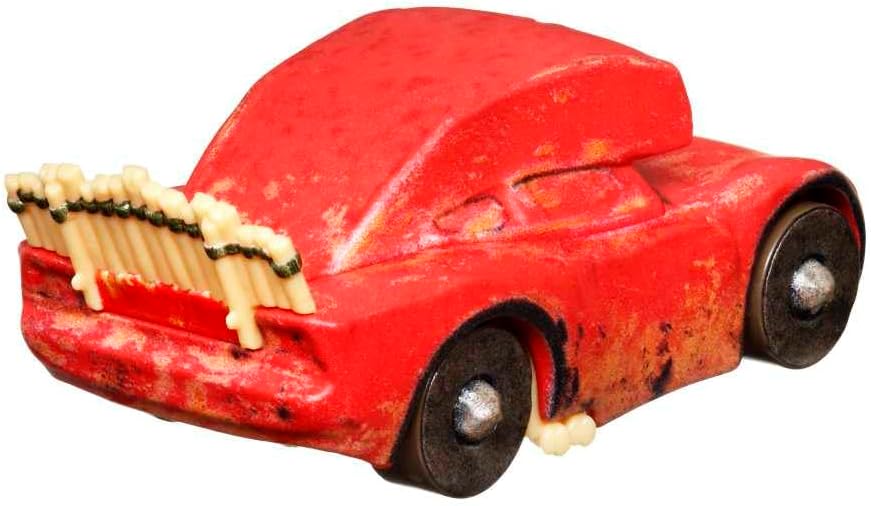 Disney Cars Mattel - Coches fundidos a presión a escala 1:55 en la cueva de carretera, Rayo McQueen
