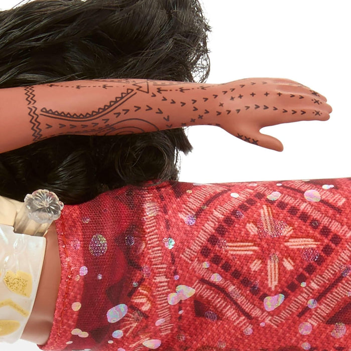 Mattel Disney Vaiana 2 Toys Tautai Vaiana Swimming Fashion Doll with Two Accessories Color Changing Top and Kicking Legs, Inspired by the Movie, JFF09