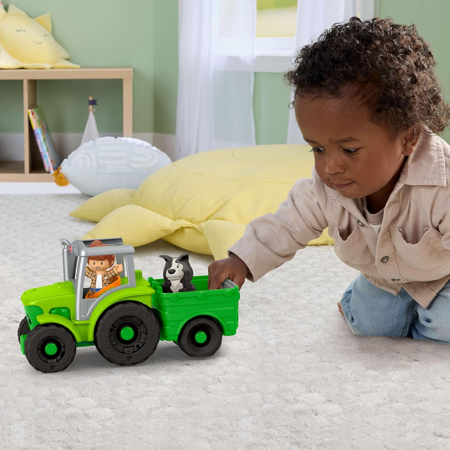 Fisher-Price Little People, Peuterspeelgoed, Tractor om voort te duwen, muzikaal boerderijvoertuig met 2 figuren voor fantasiespel, vanaf 1 jaar, JGX12