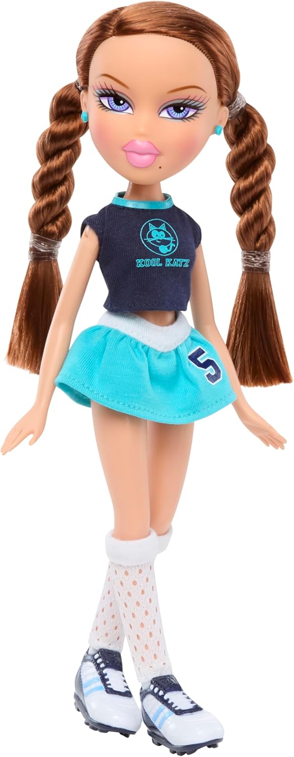 Bratz Play Sportz Roxxi (Fútbol) - Muñeca de Moda con Accesorios