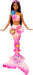 Barbie Muñecas de sirena con la característica de flores florecientes mágicas, colas con efecto degradado, accesorio de diadema de perlas y cabello largo castaño con mechas moradas, JDM73