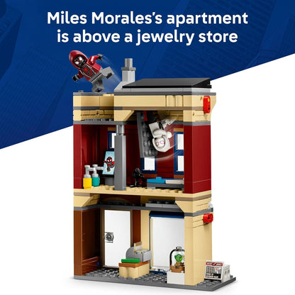 LEGO ǀ Marvel Spider-Man vs. Oscorp - Interactive Toy with a Motorbike, 8 Minifigures incl. Miles Morales & Green Goblin - Collectible Super Hero Gift for 10+ Year Old Boys & Fans - 76324
