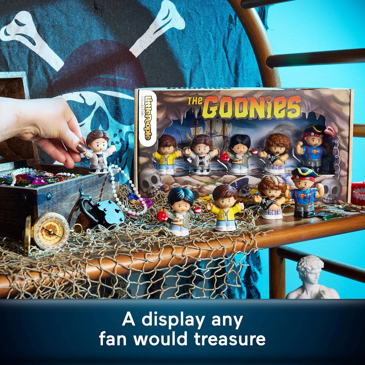 Little People Collector The Goonies Special Edition Set for Movie Fans, 5 Figures in a Display Package