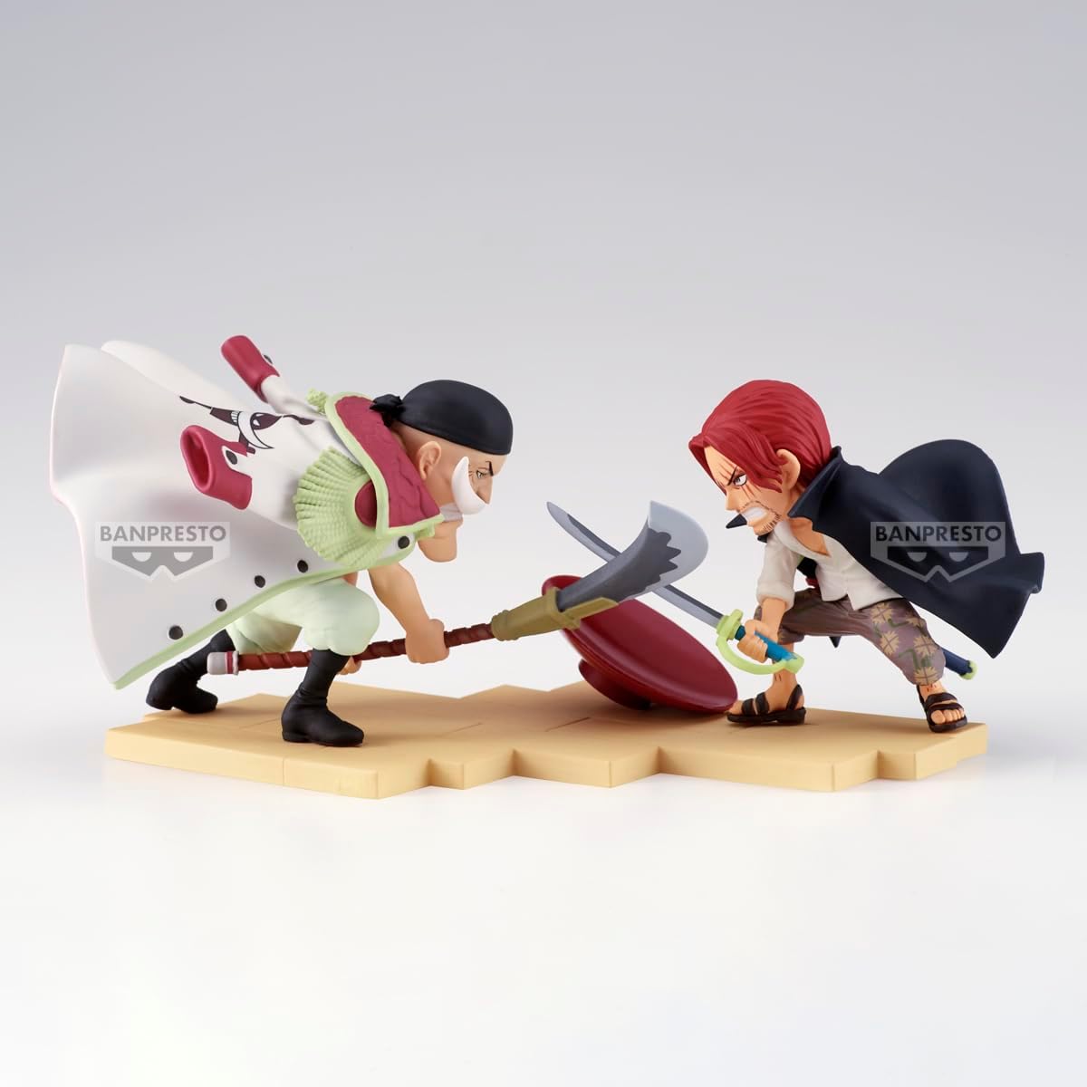 Banpresto Edward Newgate Vs Shanks One Piece - World Collectable Log Stories 13 cm, meerkleurig, ideaal voor anime-fans