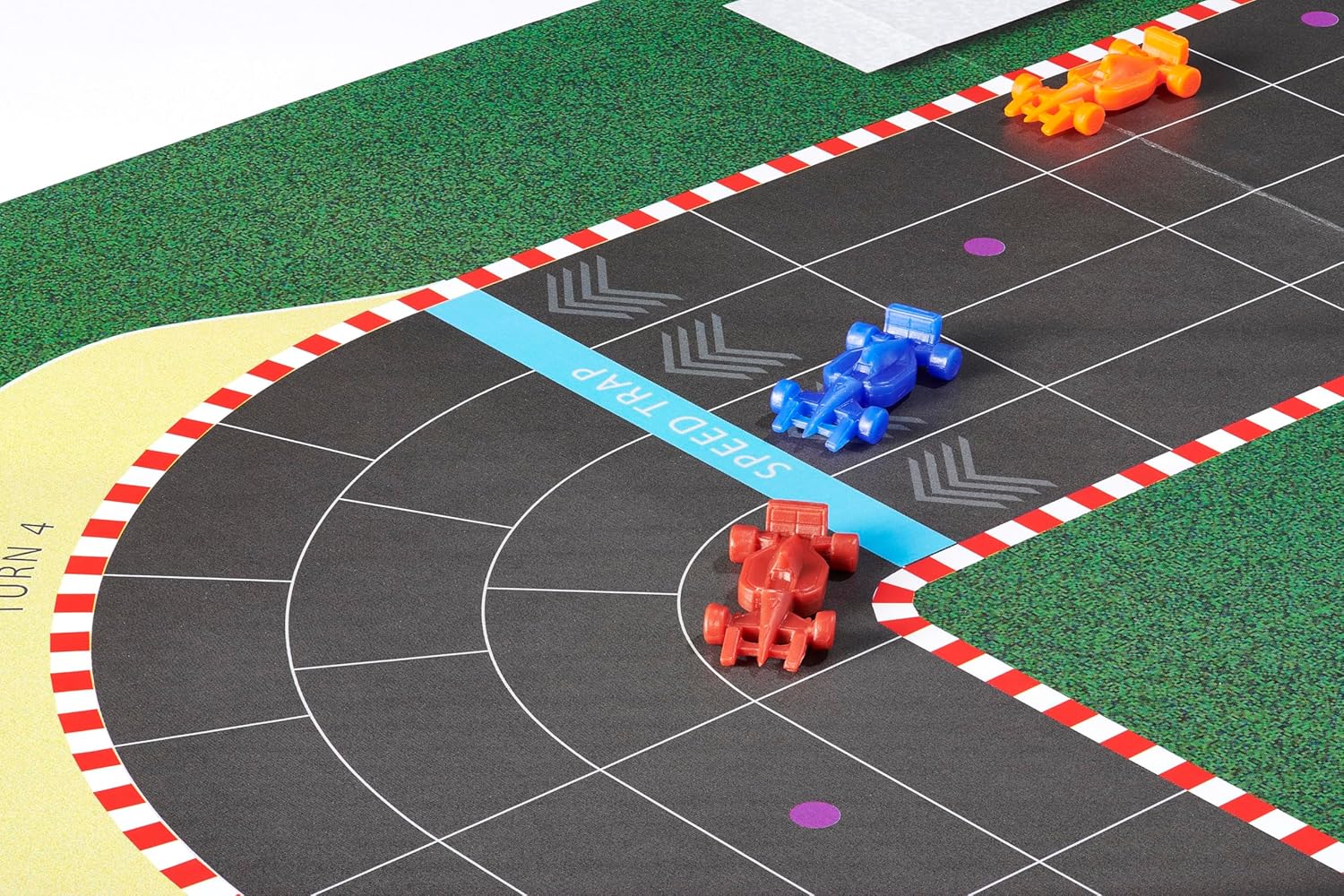 Racing Line | The F1-based board game for everyone | Board game for families and adults | Age 8+