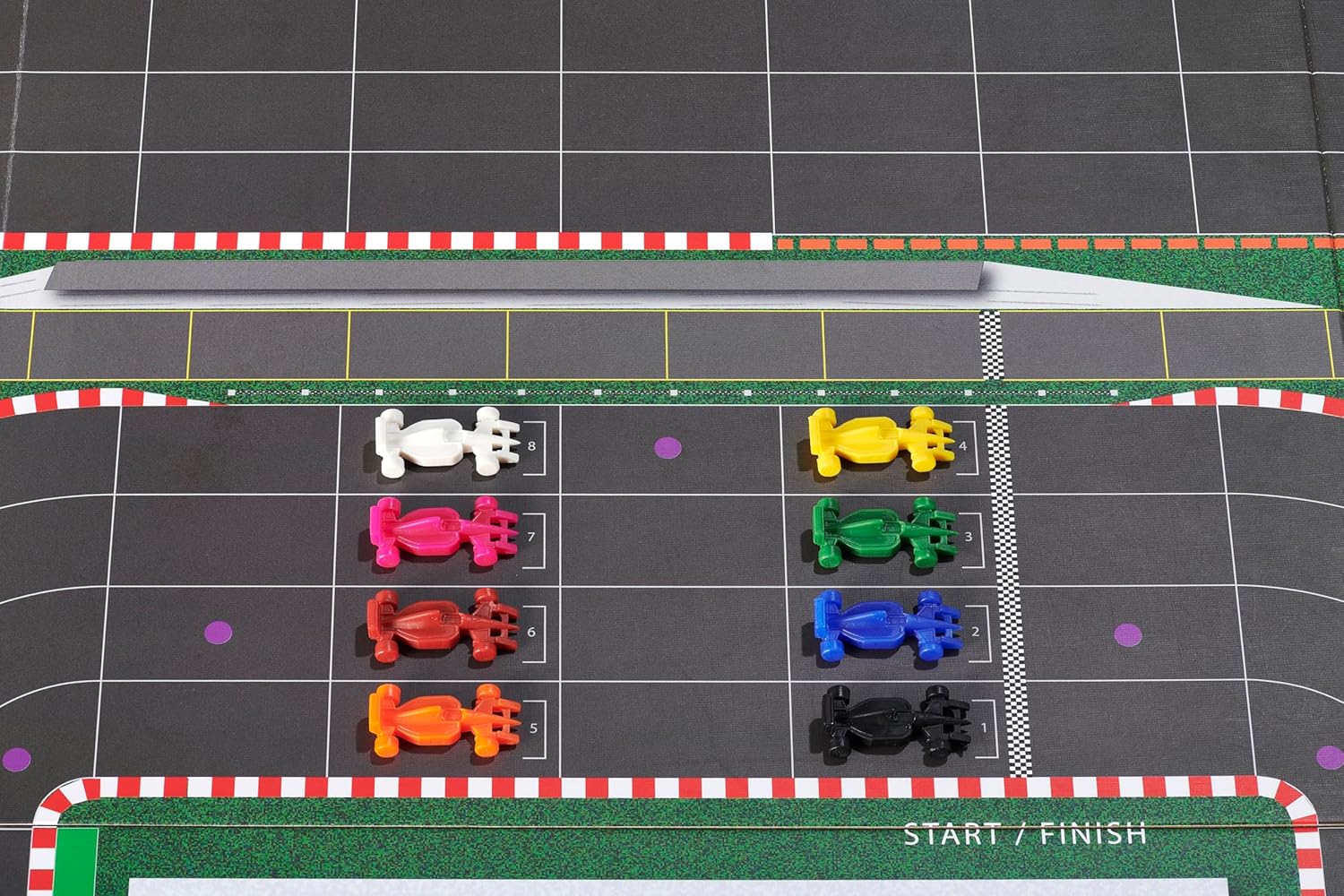 Racing Line | The F1-based board game for everyone | Board game for families and adults | Age 8+