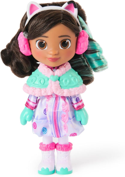 Gabby's Dollhouse: The Movie, Sweetest Treat Gabby, 15-cm Doll, Confection-Themed Snow Gear and Accessories, Kids Toys for Girls and Boys Ages 3 and Up