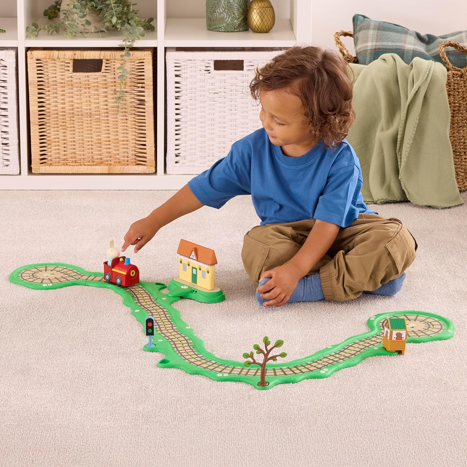 Peppa Pig Whizz Around Clickety Clack Train Set