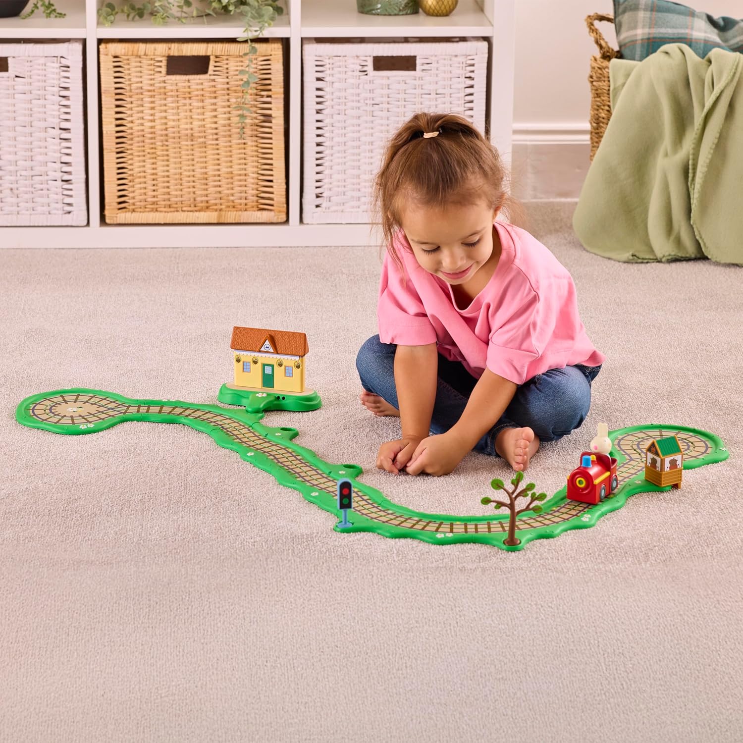 Peppa Pig Whizz Around Clickety Clack Train Set