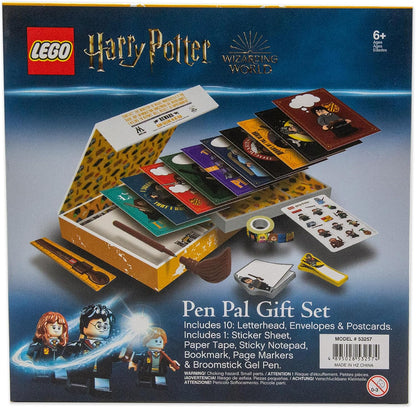 LEGO Harry Potter - Set di scatole con penna a forma di amico di penna, include carta intestata, buste, penna gel a scopa, cartoline, foglio adesivo, nastro di carta rotolo, blocco note adesivo