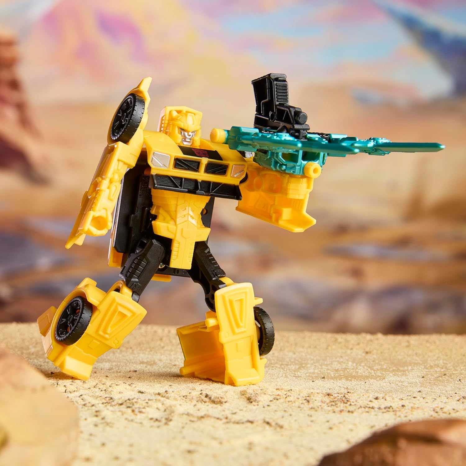 Transformers CYBERWORLD Armored Cyber Changers Bumblebee, actiefiguur