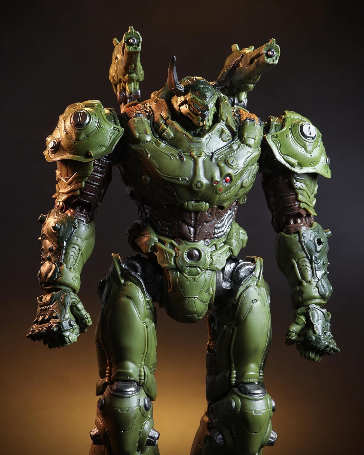 McFarlane Toys- Doom: The Dark Ages Doom Slayer Atlan 12in Figure
