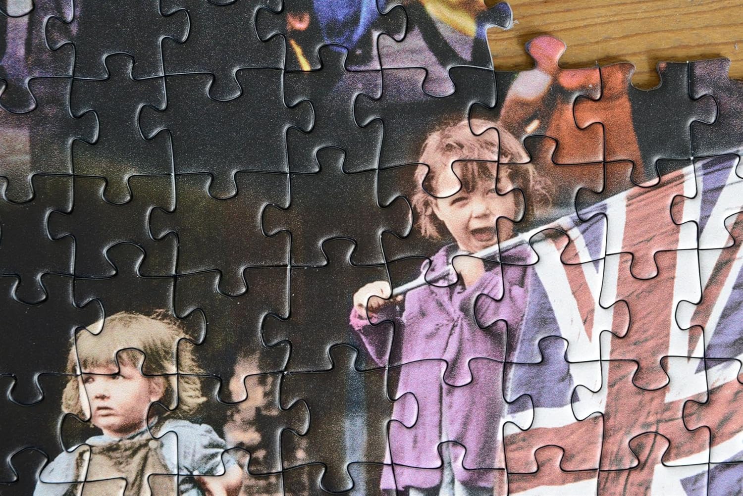 VE Day 80th Anniversary Jigsaw Puzzle – 1000 Piece WWII Commemorative Puzzle by Imperial War Museum – Historical Montage of Troops, Headlines & Celebrations