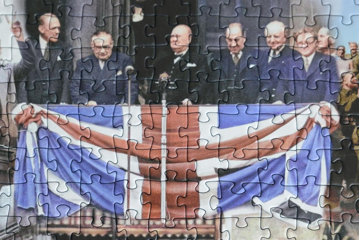 VE Day 80th Anniversary Jigsaw Puzzle – 1000 Piece WWII Commemorative Puzzle by Imperial War Museum – Historical Montage of Troops, Headlines & Celebrations